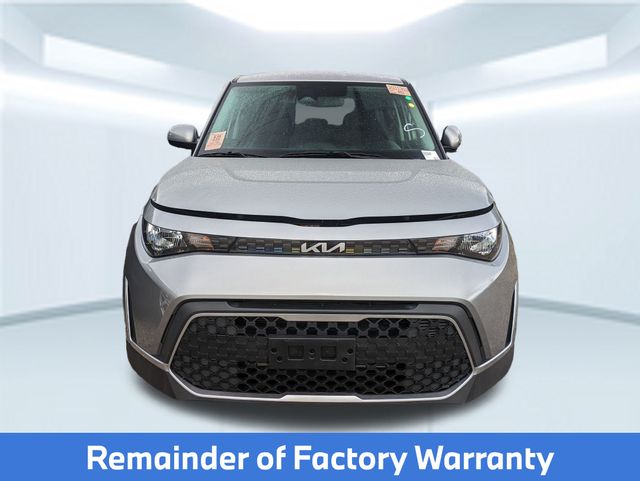 2023 Kia Soul LX photo 2