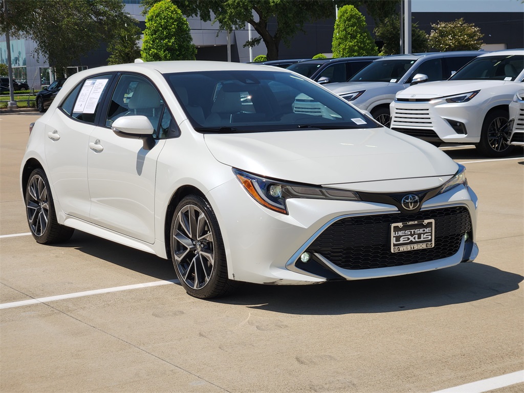 2019 Toyota Corolla XSE photo 3