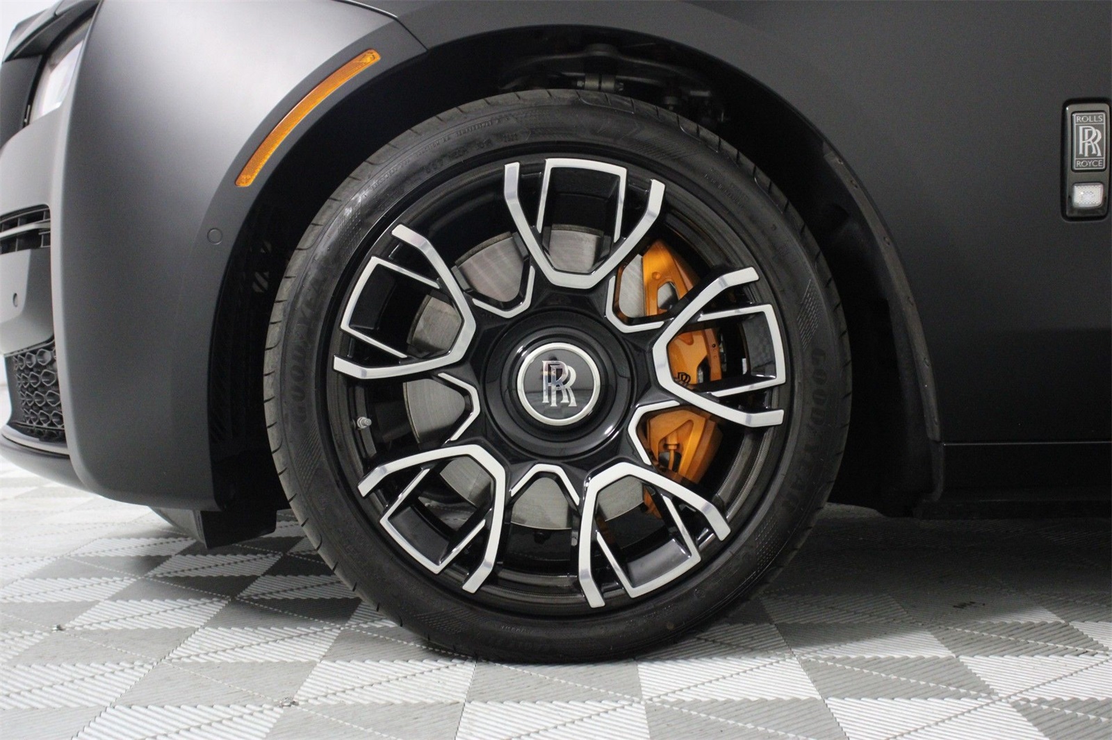 2023 Rolls Royce Ghost Black Badge photo 13