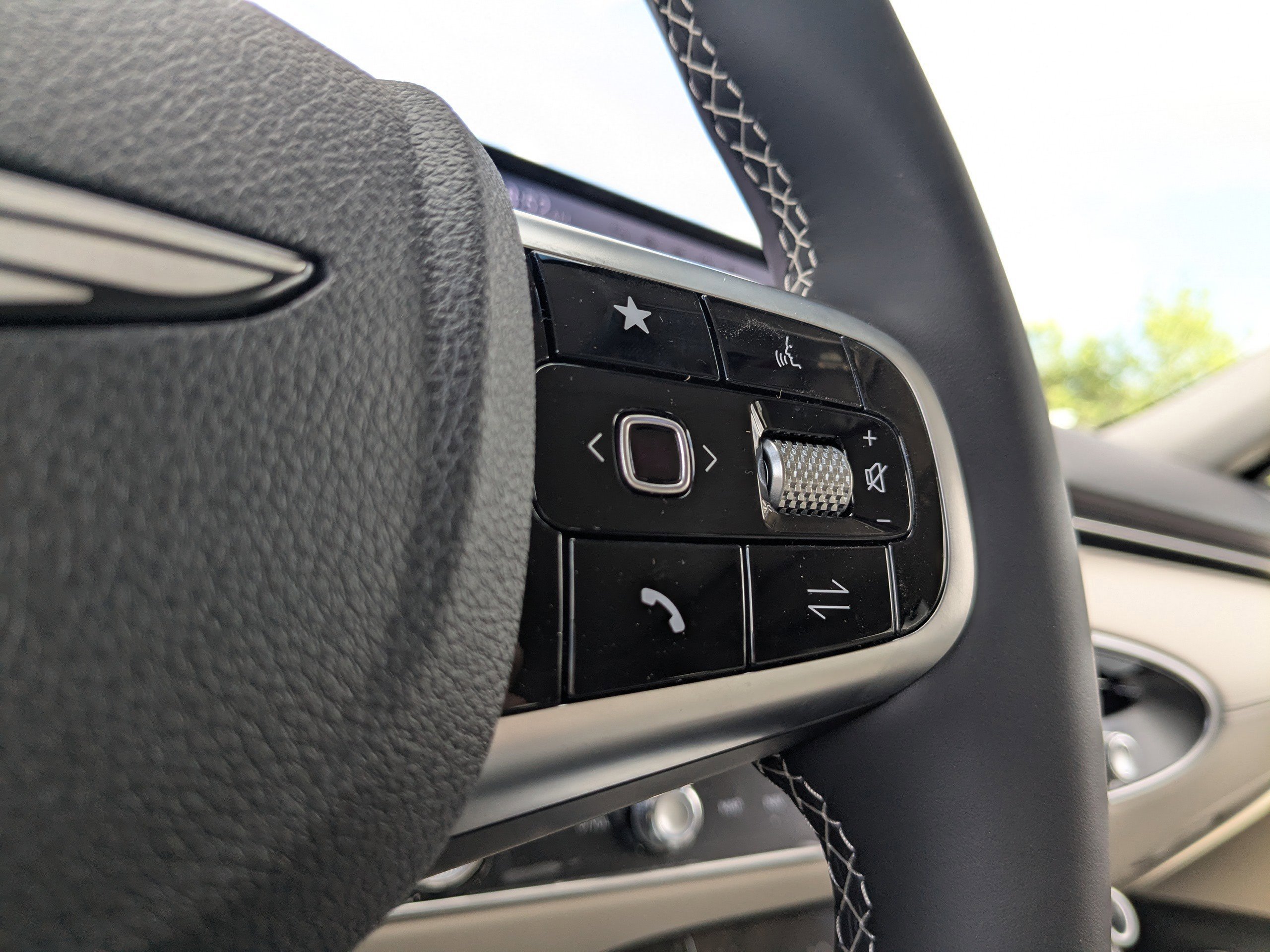 2026 Genesis GV70 2.5T Select photo 20