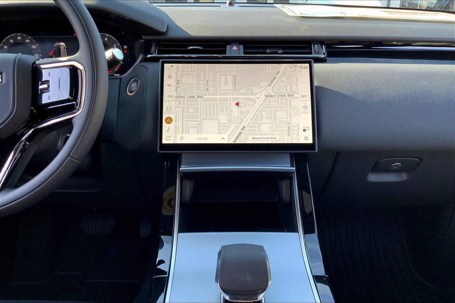 2025 Land Rover Range Rover Velar S photo 5