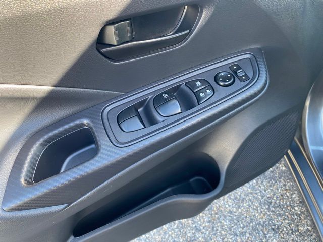 2024 Nissan Versa 1.6 S photo 9