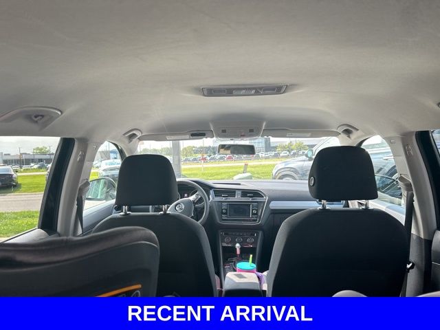 2020 Volkswagen Tiguan S photo 9