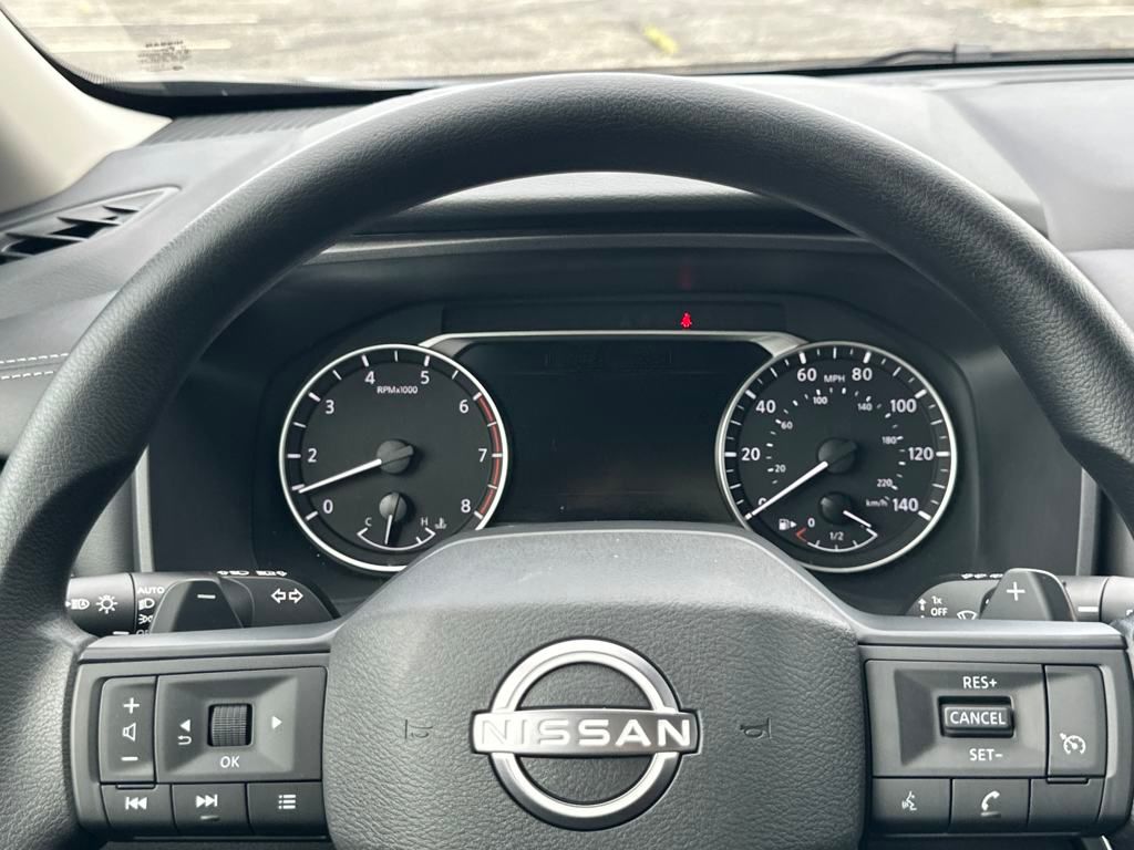 2026 Nissan Rogue S photo 17