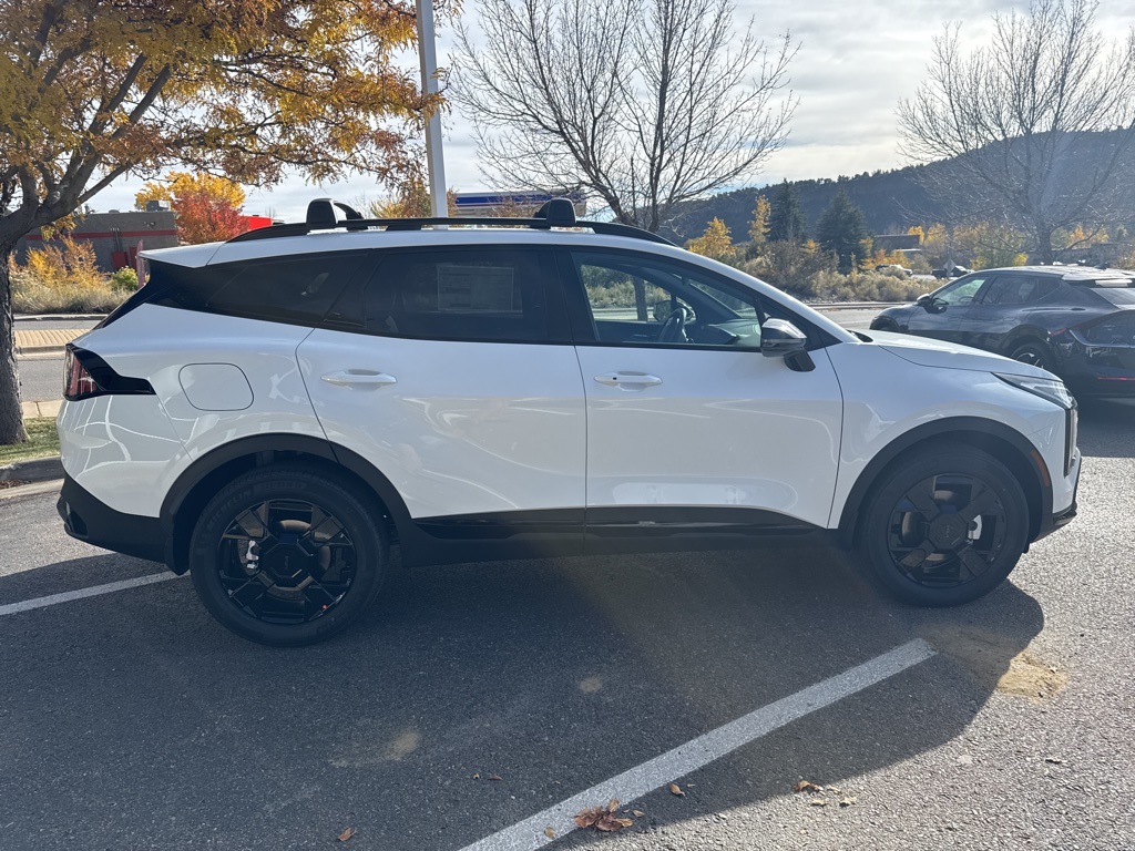 2026 Kia Sportage Plug-In Hybrid X-Line photo 4