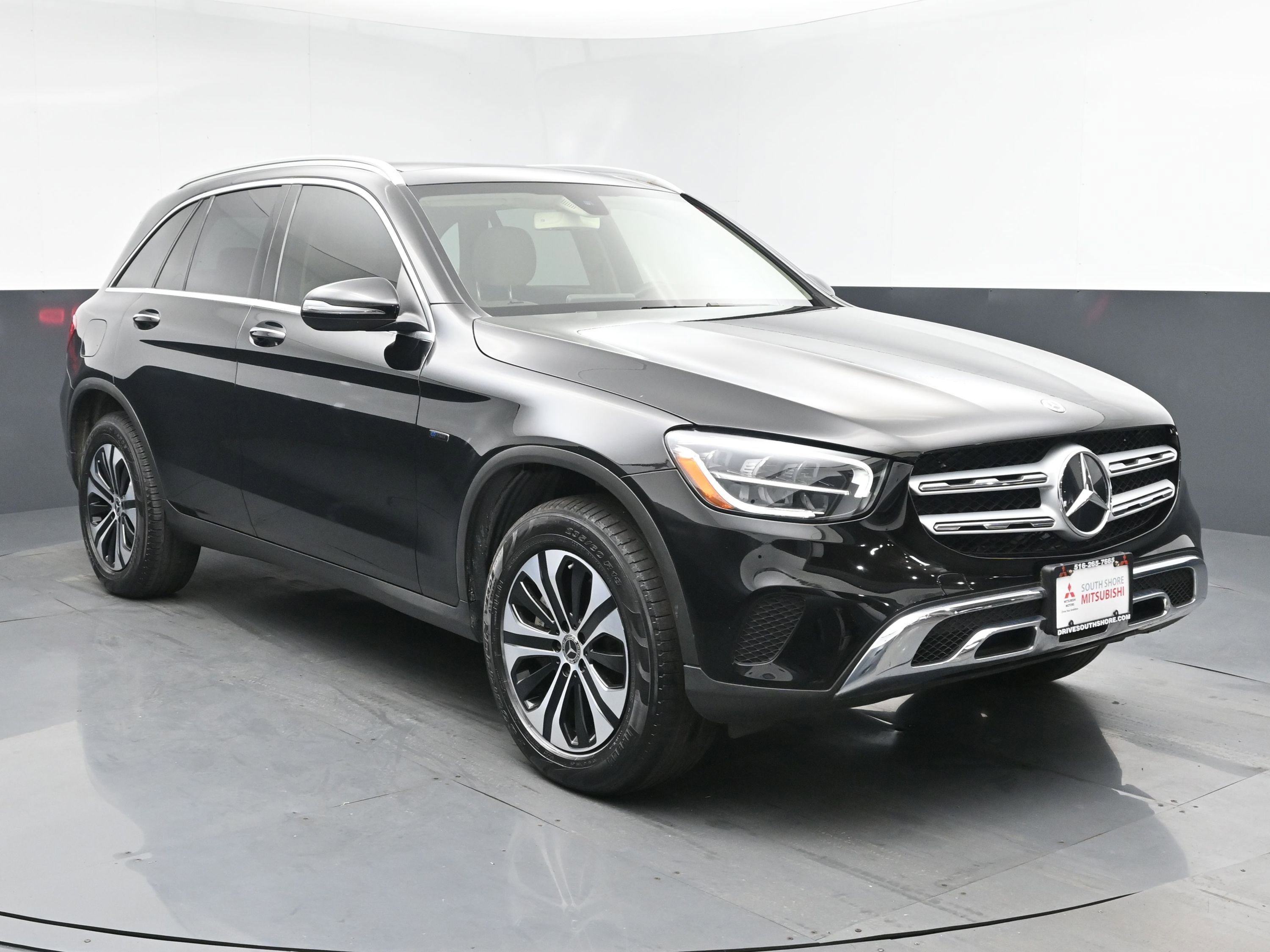 2020 Mercedes Benz GLC 350e 4MATIC photo 2