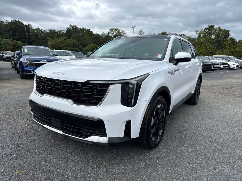 2024 Kia Sorento S photo 7