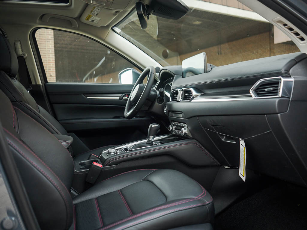 2025 Mazda CX-5 2.5 S Carbon photo 10