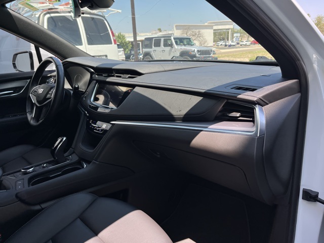 2023 Cadillac XT5 Luxury photo 21