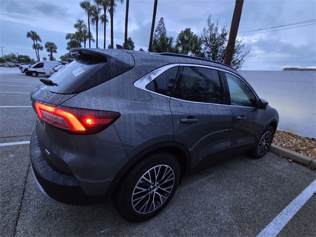 2025 Ford Escape Plug-In Hybrid Base photo 10