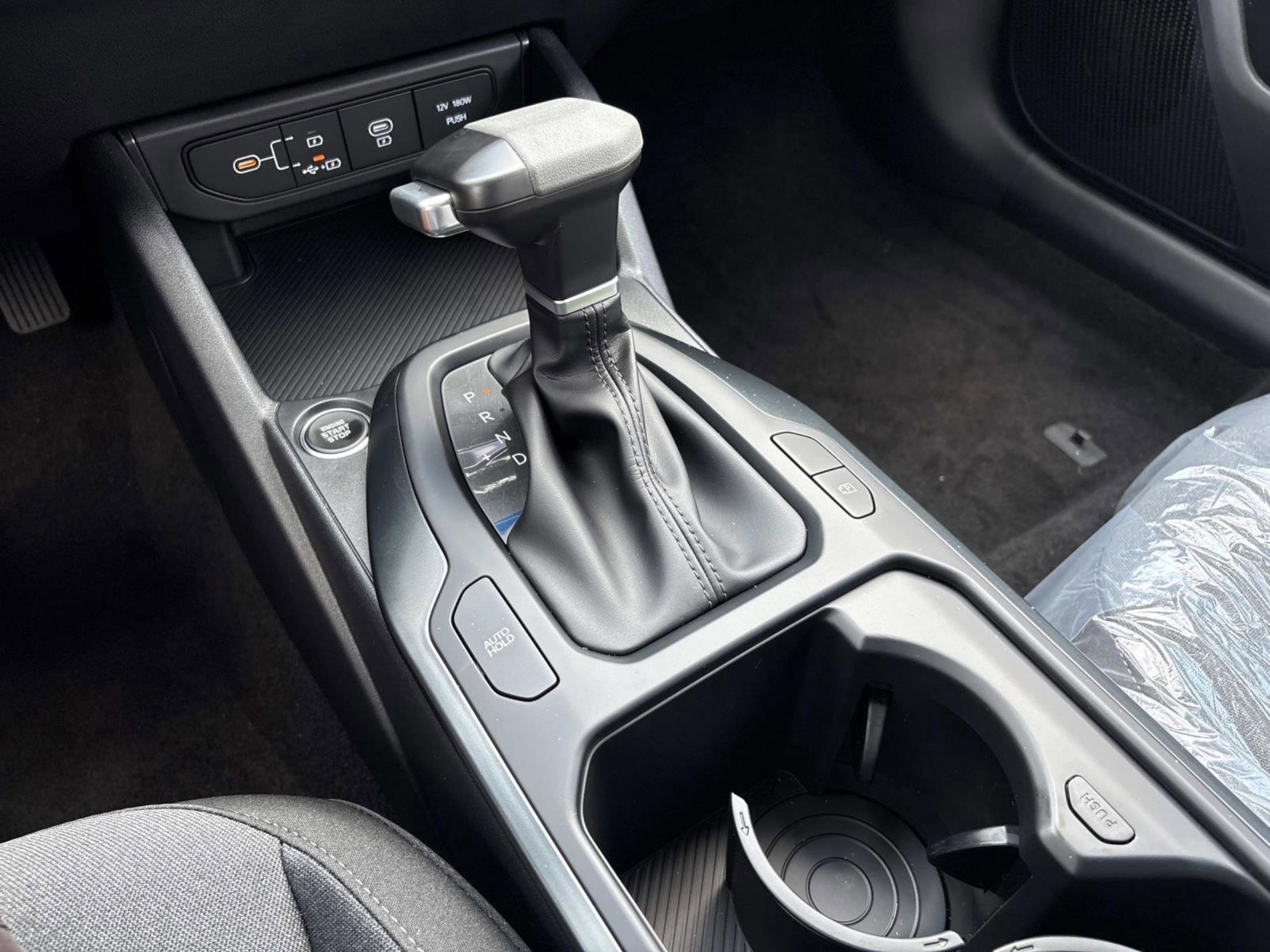 2025 Kia K4 LXS photo 23