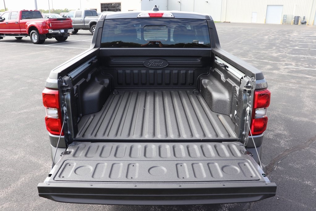 2025 Ford Maverick Lariat photo 8