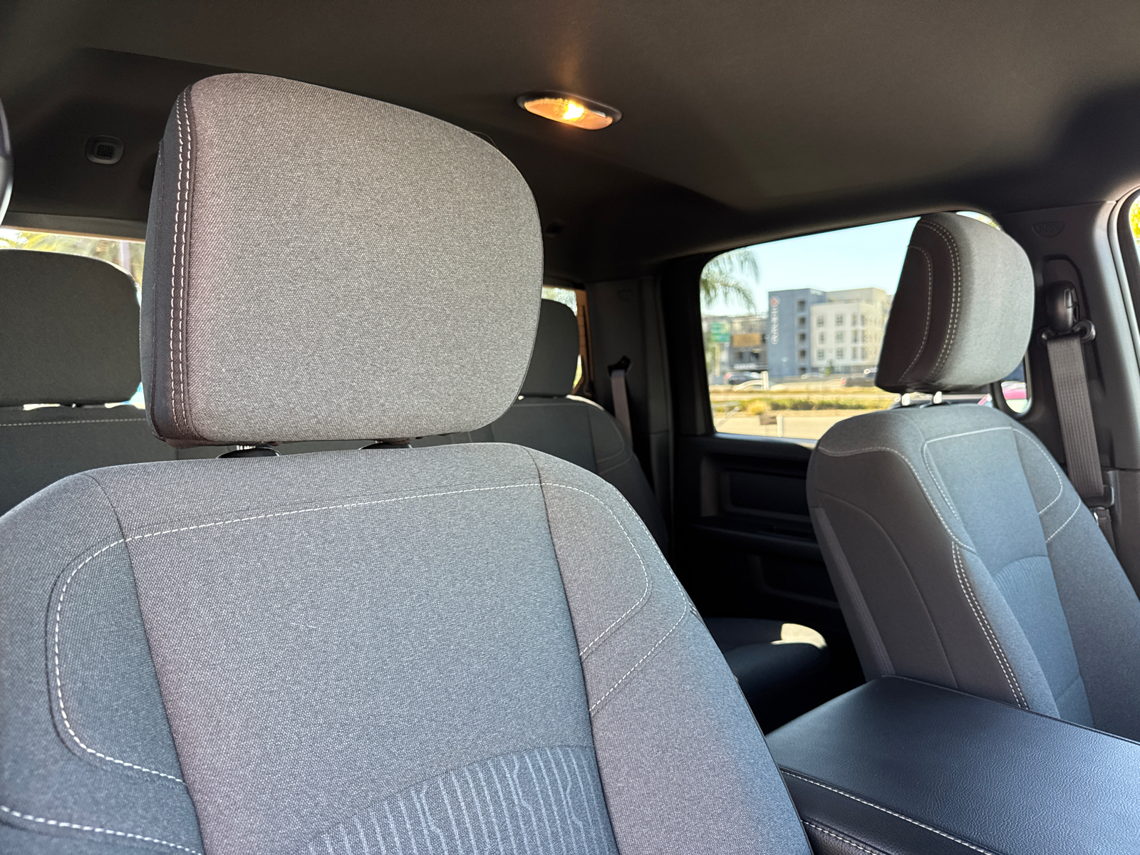 2024 Ram 2500 Tradesman photo 3