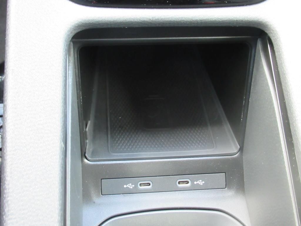 2022 Volkswagen ID.4 Pro S photo 25