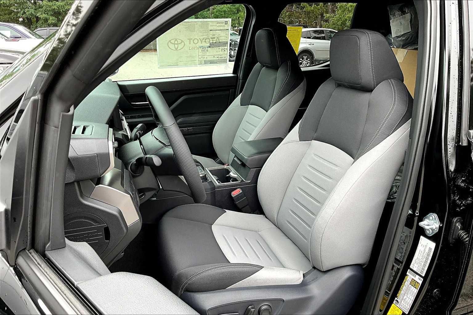 2025 Toyota Tacoma TRD Off-Road 4x4 Double Cab photo 9