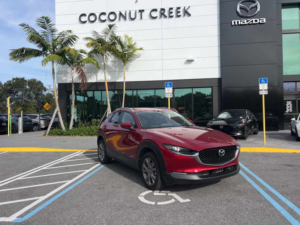 2022 Mazda CX-30 2.5 S Preferred photo 2
