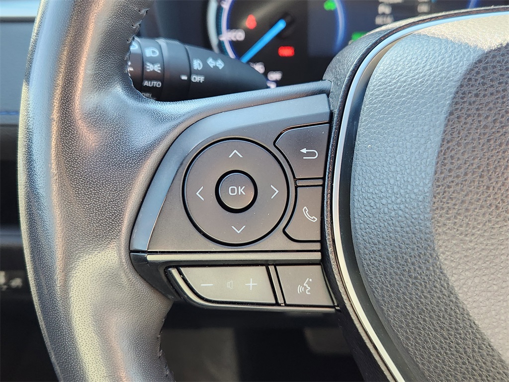 2020 Toyota RAV4 Hybrid XSE photo 20