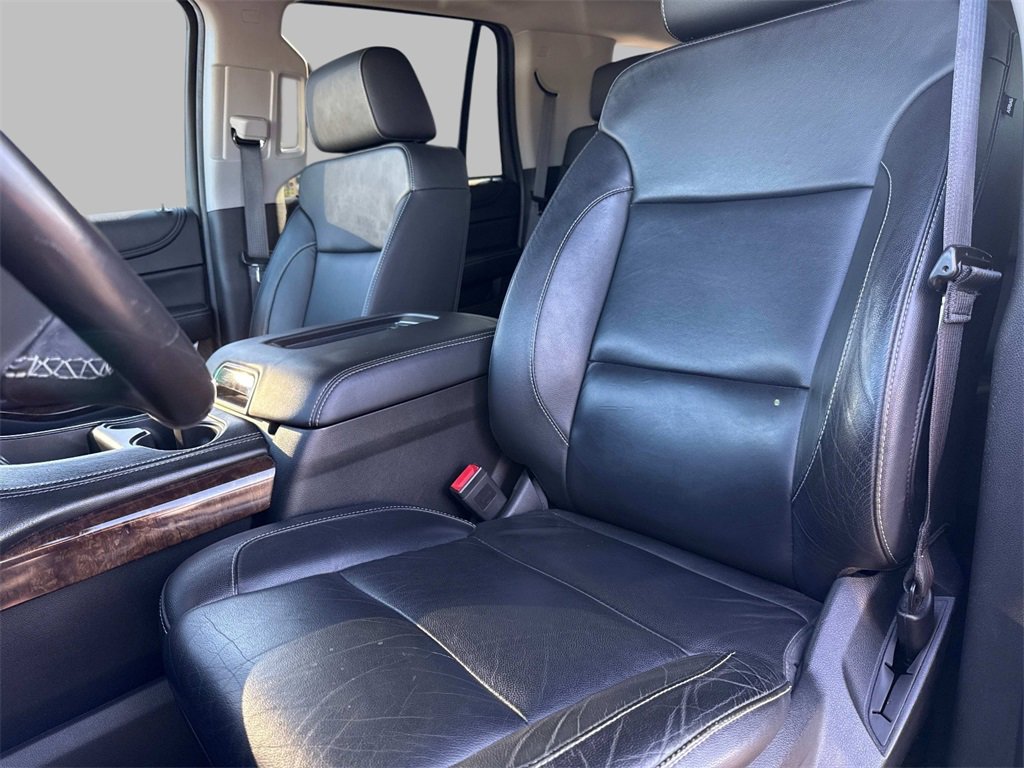 2018 Chevrolet Tahoe LT photo 17