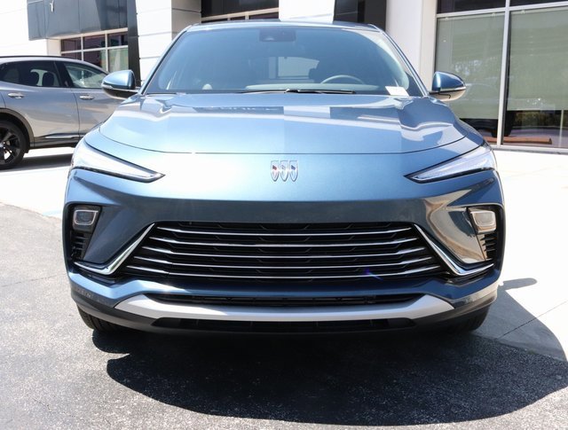 2025 Buick Envista Preferred photo 2