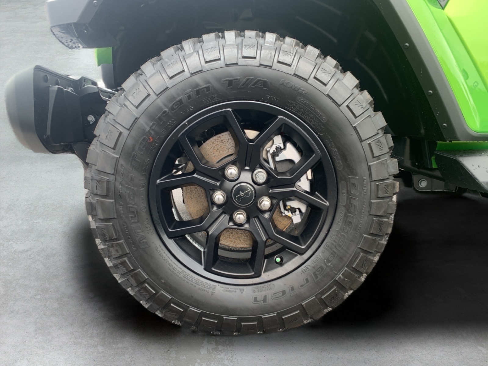 2025 Jeep Gladiator Sport photo 4