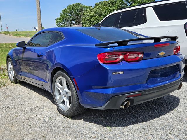 2022 Chevrolet Camaro 2LT photo 4