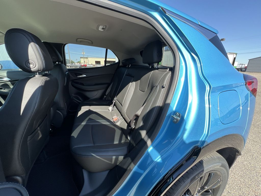 2026 Buick Encore GX Sport Touring photo 19