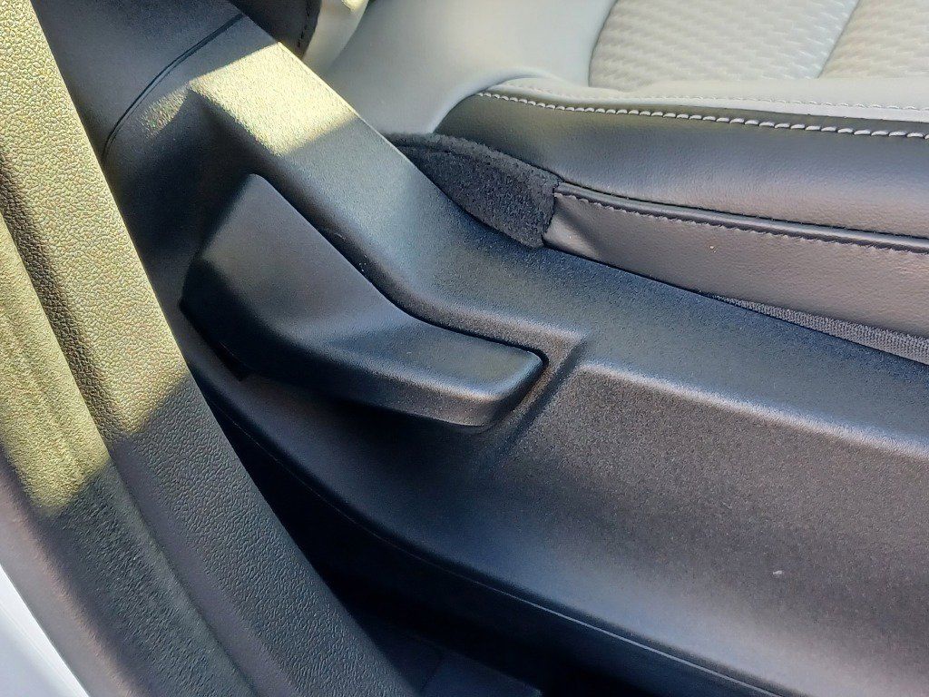2023 Ford Escape Plug-In Hybrid photo 7