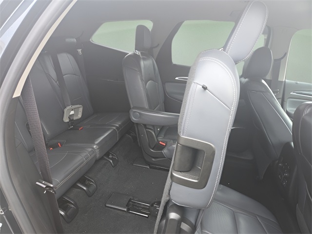 2018 Buick Enclave Essence photo 23