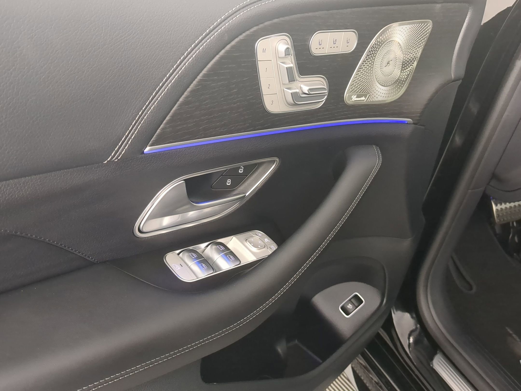 2026 Mercedes Benz GLE AMG 53 4MATIC photo 8