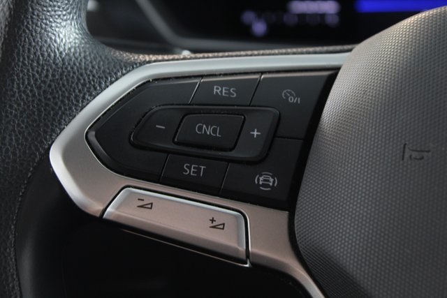 2022 Volkswagen Tiguan S photo 17