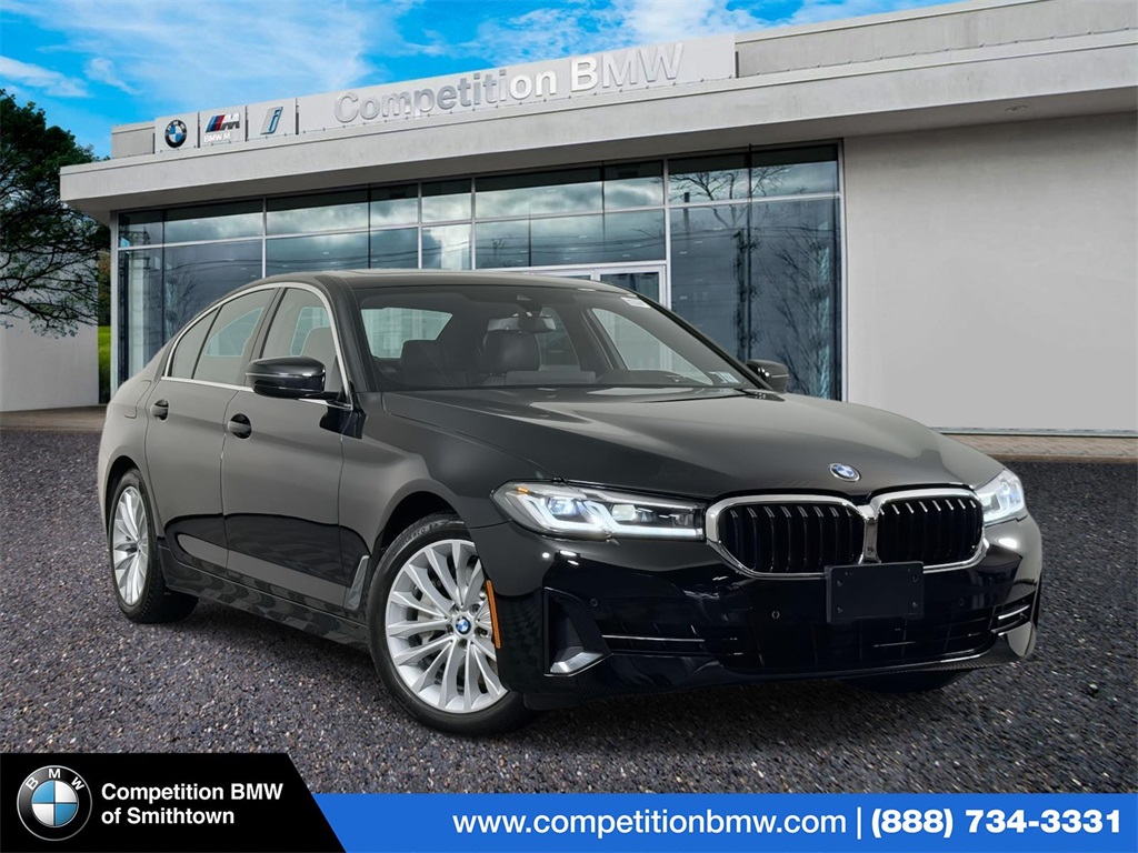 2022 BMW 5 Series 530i's photo