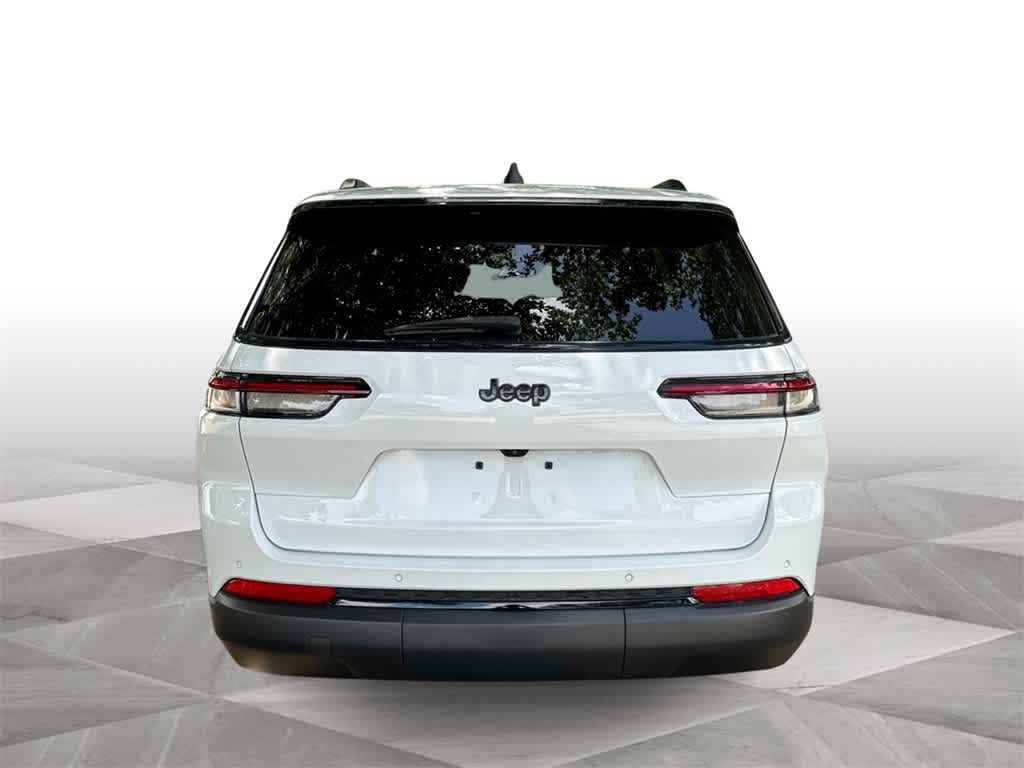 2023 Jeep Grand Cherokee Altitude photo 6