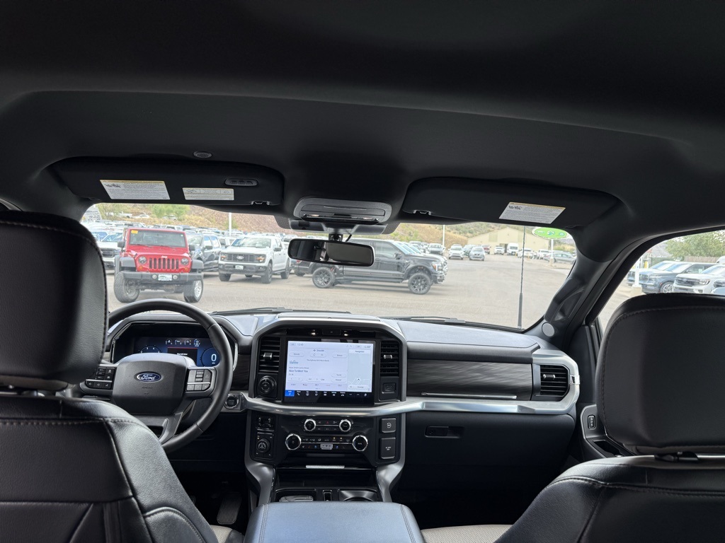 2025 Ford F-150 Lariat photo 25