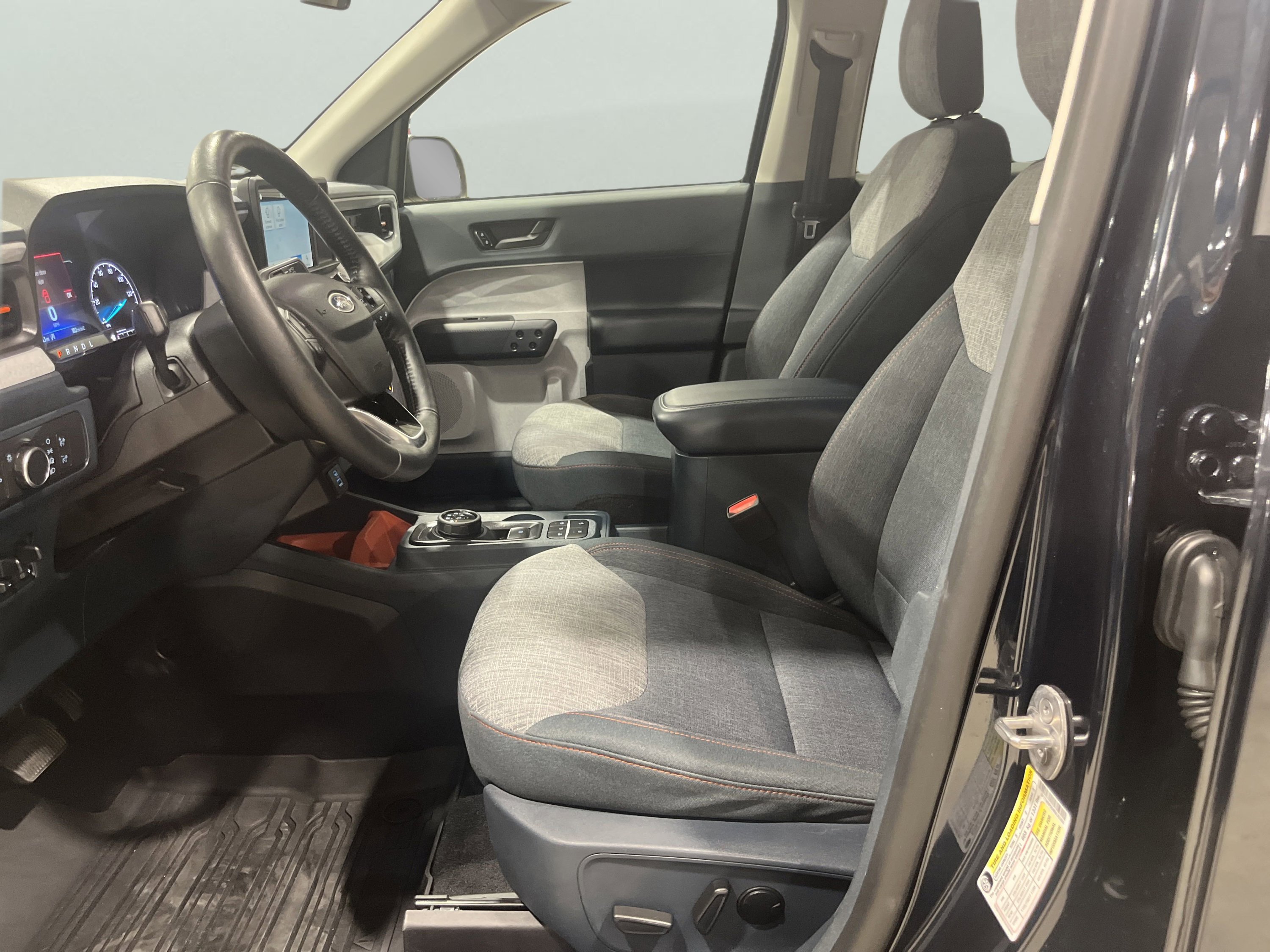 2022 Ford Maverick XLT photo 9