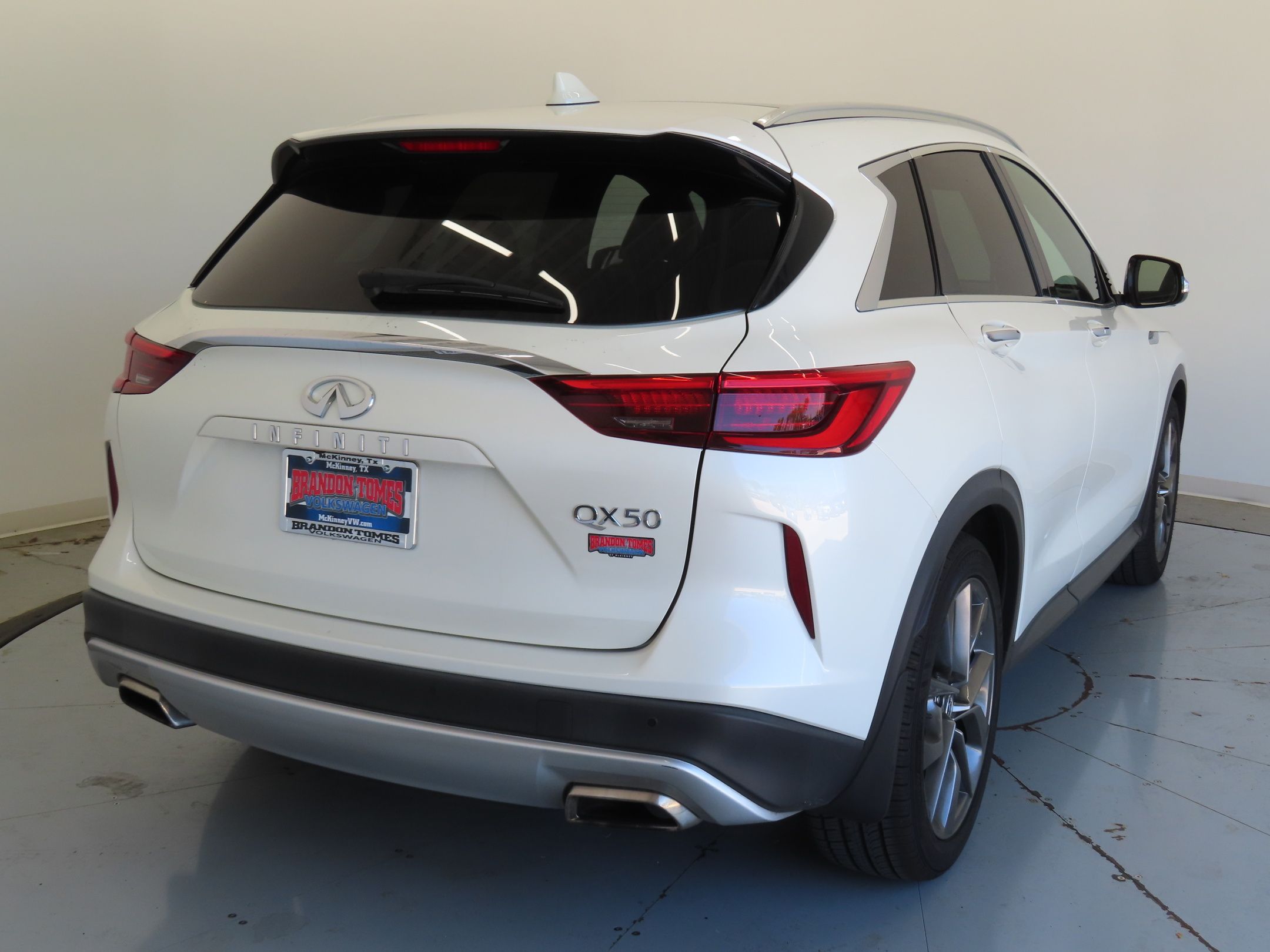 2021 Infiniti QX50 Autograph photo 3