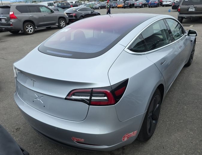 2017 Tesla Model 3 Base's photo