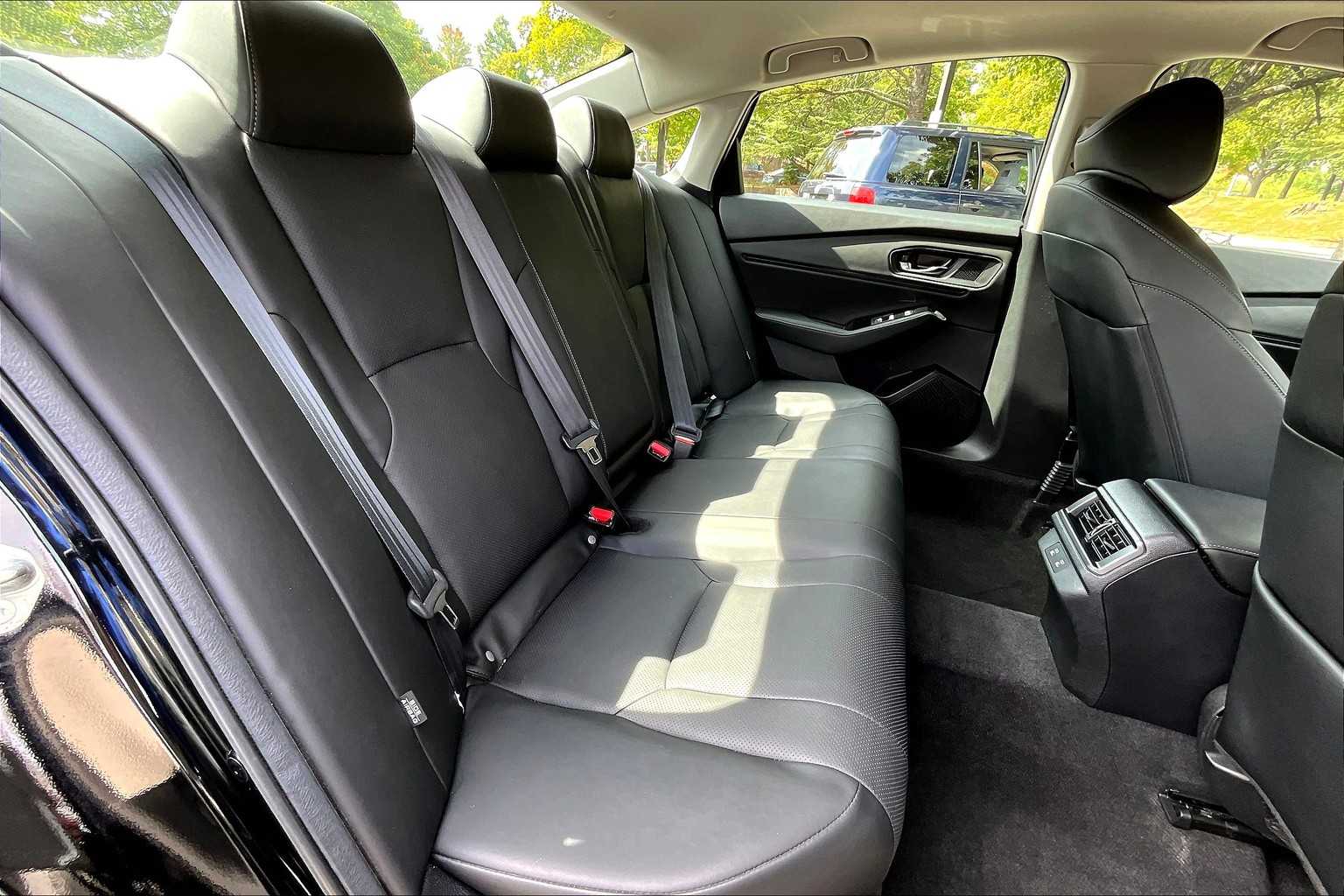 2023 Honda Accord Hybrid Touring photo 38