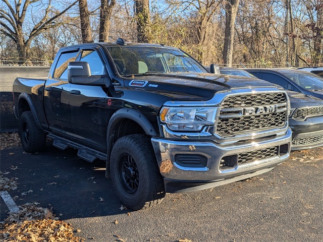 2023 Ram 2500 Tradesman photo 3