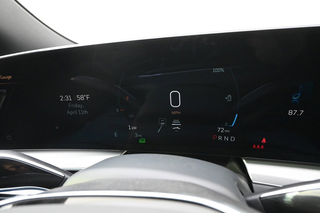 2025 Cadillac Lyriq Sport photo 23