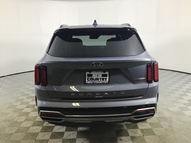 2021 Kia Sorento EX photo 4