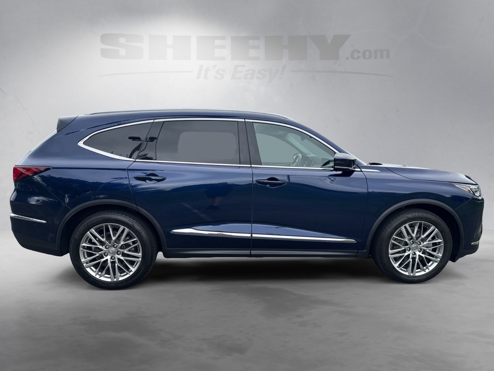2023 Acura MDX Advance SH-AWD photo 12