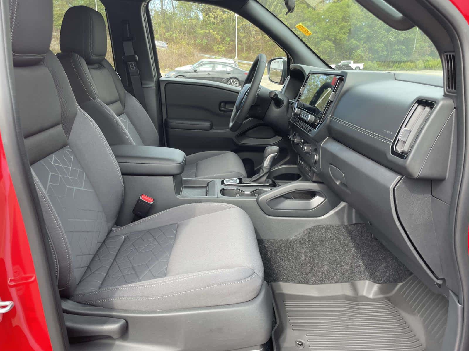 2026 Nissan Frontier Crew Cab SV photo 15