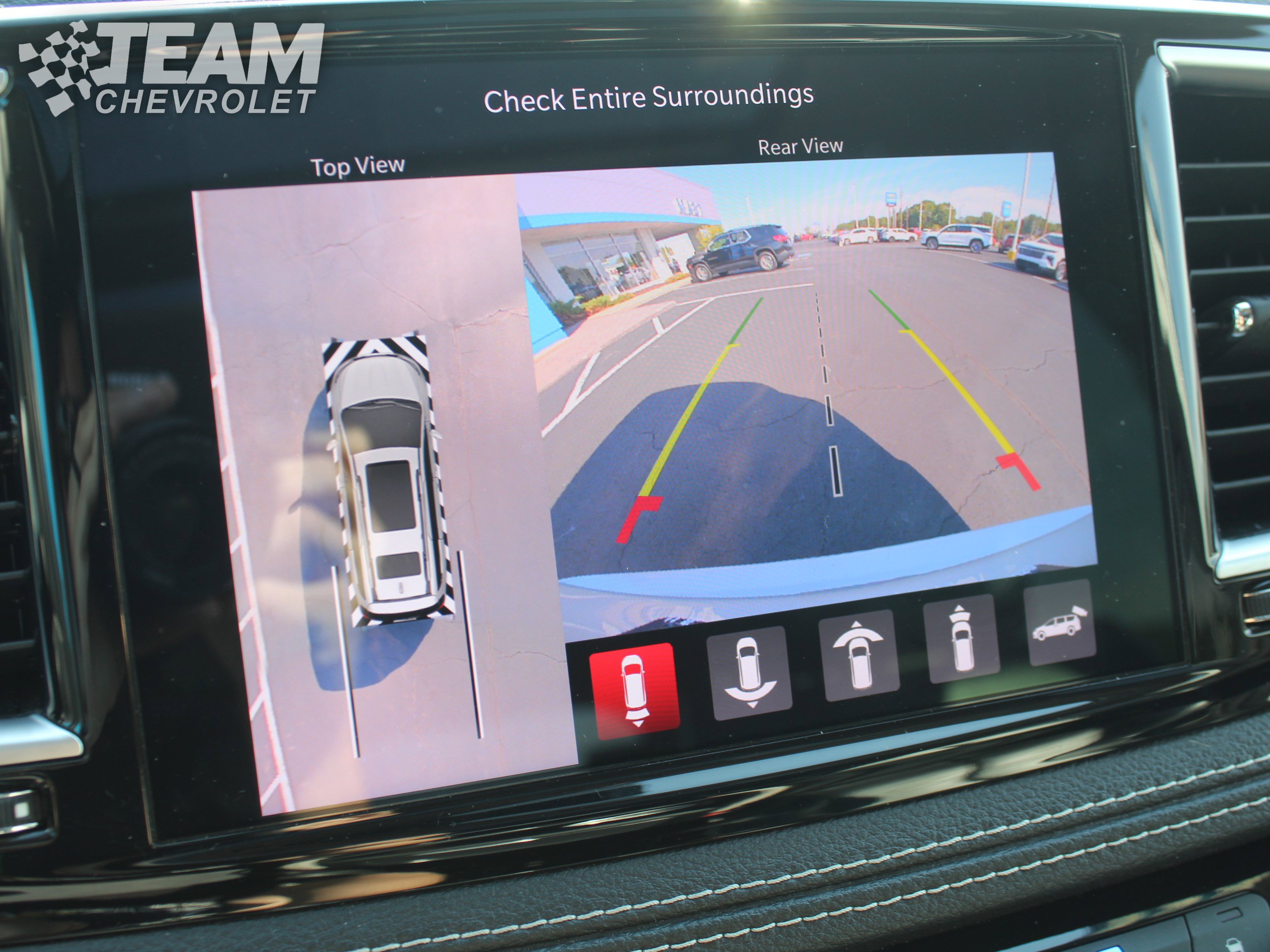 2022 Chrysler Pacifica Hybrid Limited photo 18