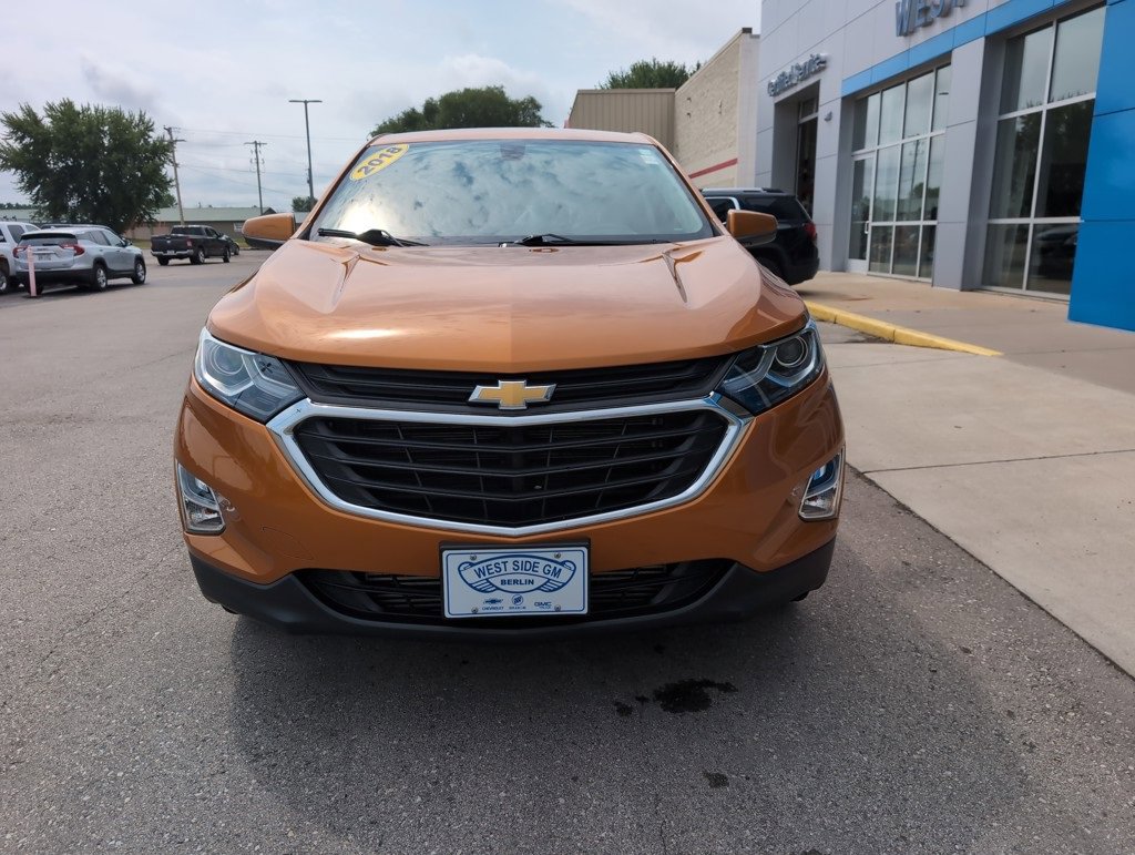 2018 Chevrolet Equinox LT photo 3