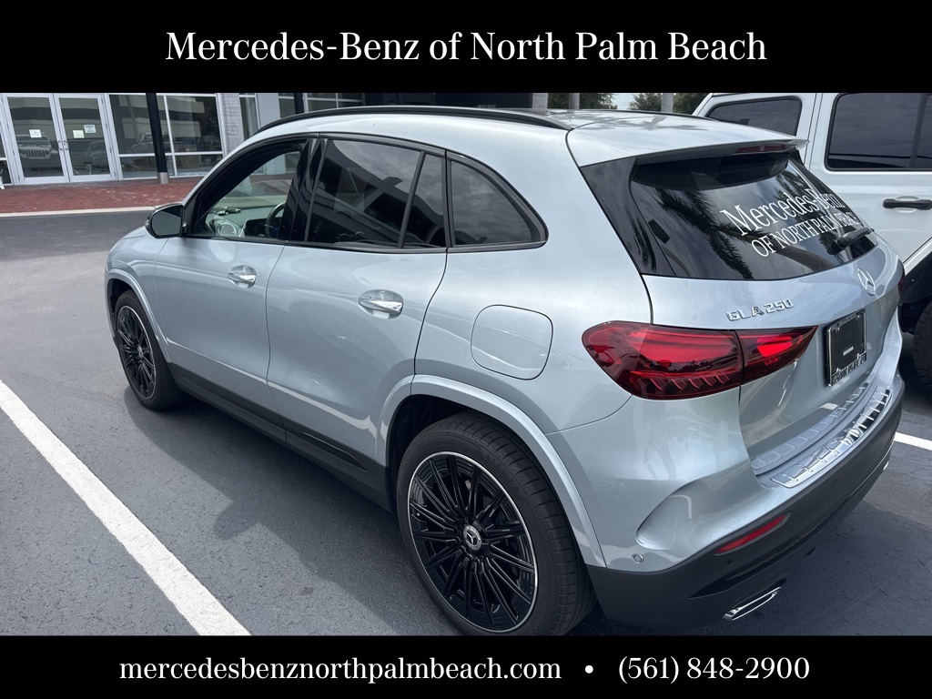 2025 Mercedes Benz GLA 250 photo 4