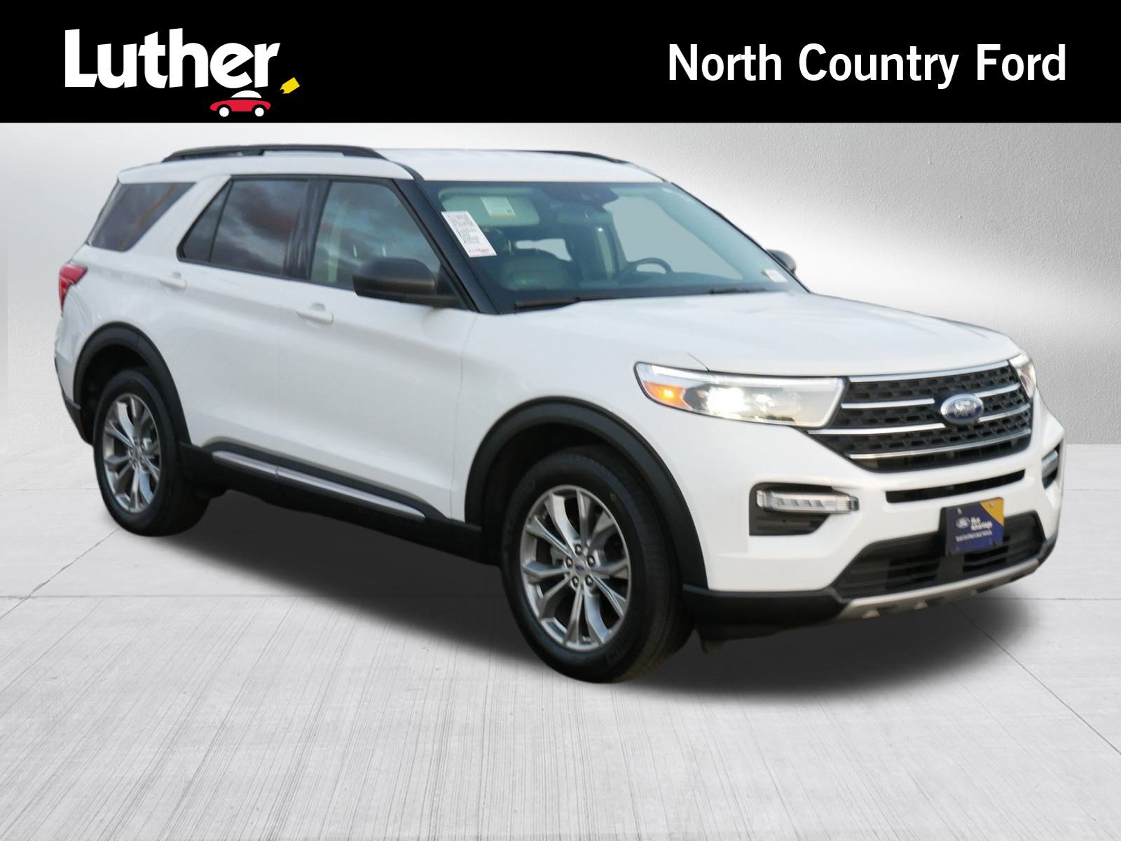 2022 Ford Explorer XLT's photo