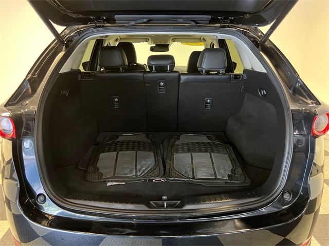 2020 Mazda CX-5 Touring photo 4