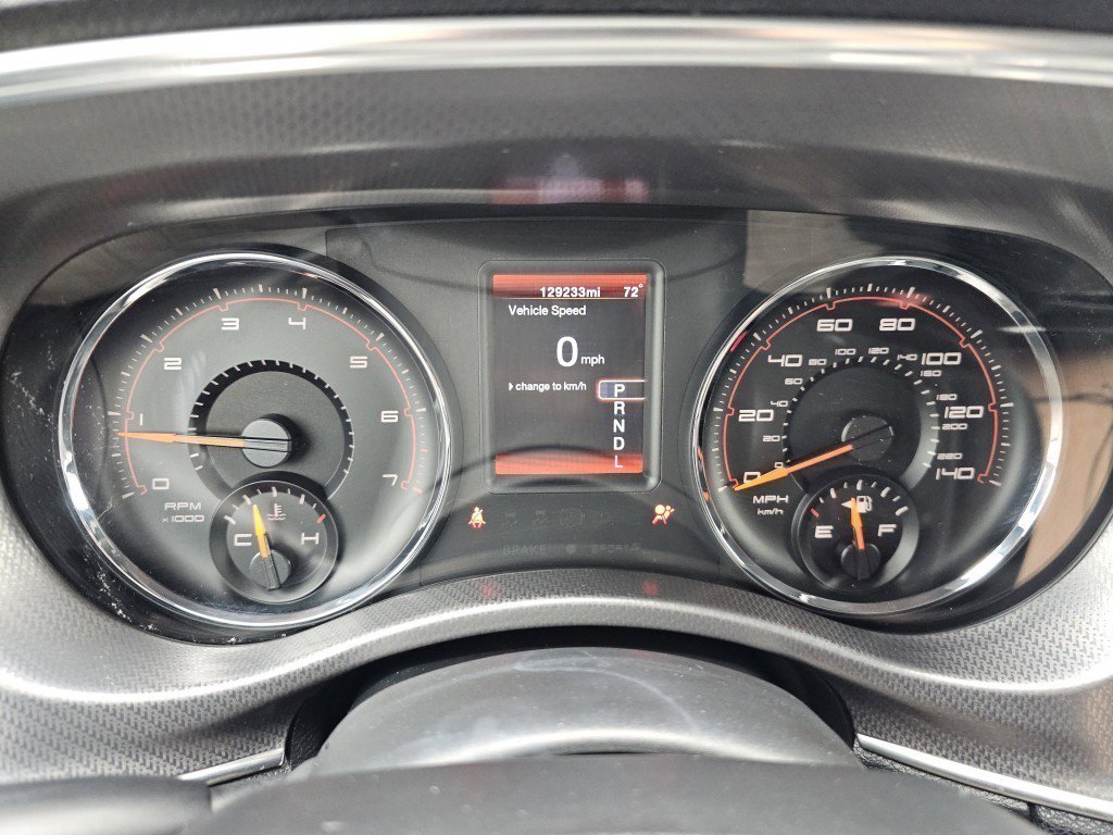 2012 Dodge Charger SE photo 25