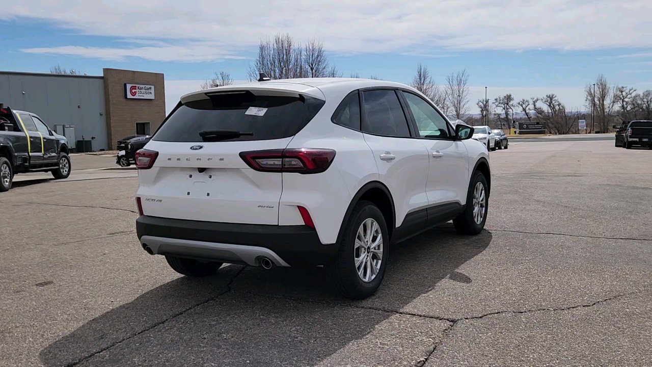 2025 Ford Escape Active photo 6