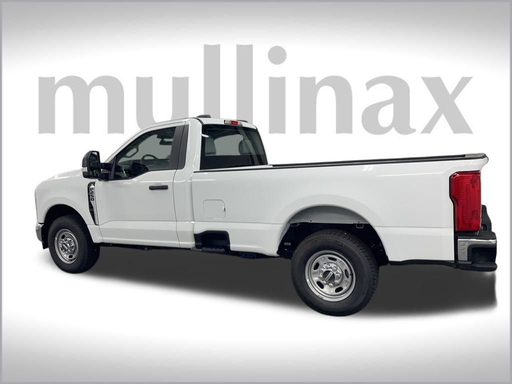 2025 Ford F-250 XL photo 2